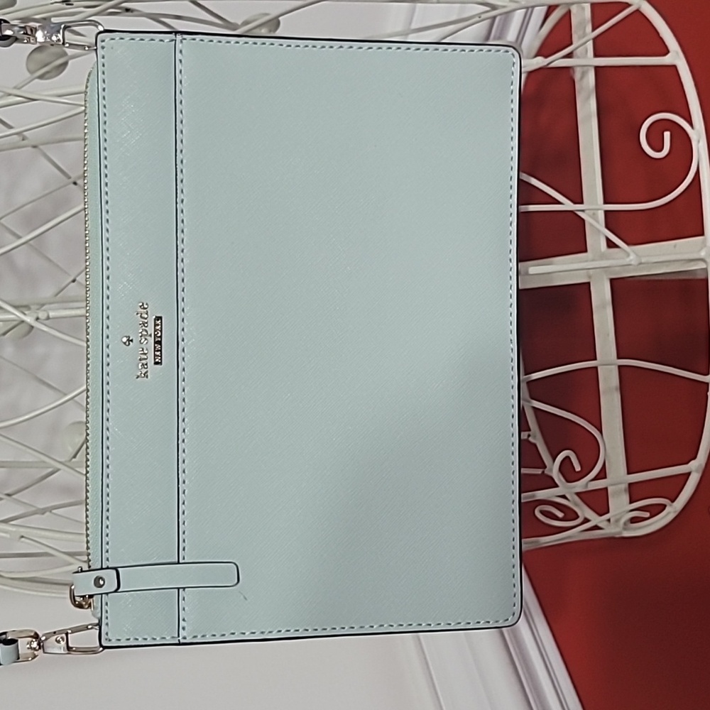 Kate Spade Cameron Street Clarise in Baby Blue 💙 Crossbody Purse - Picture 4 of 12